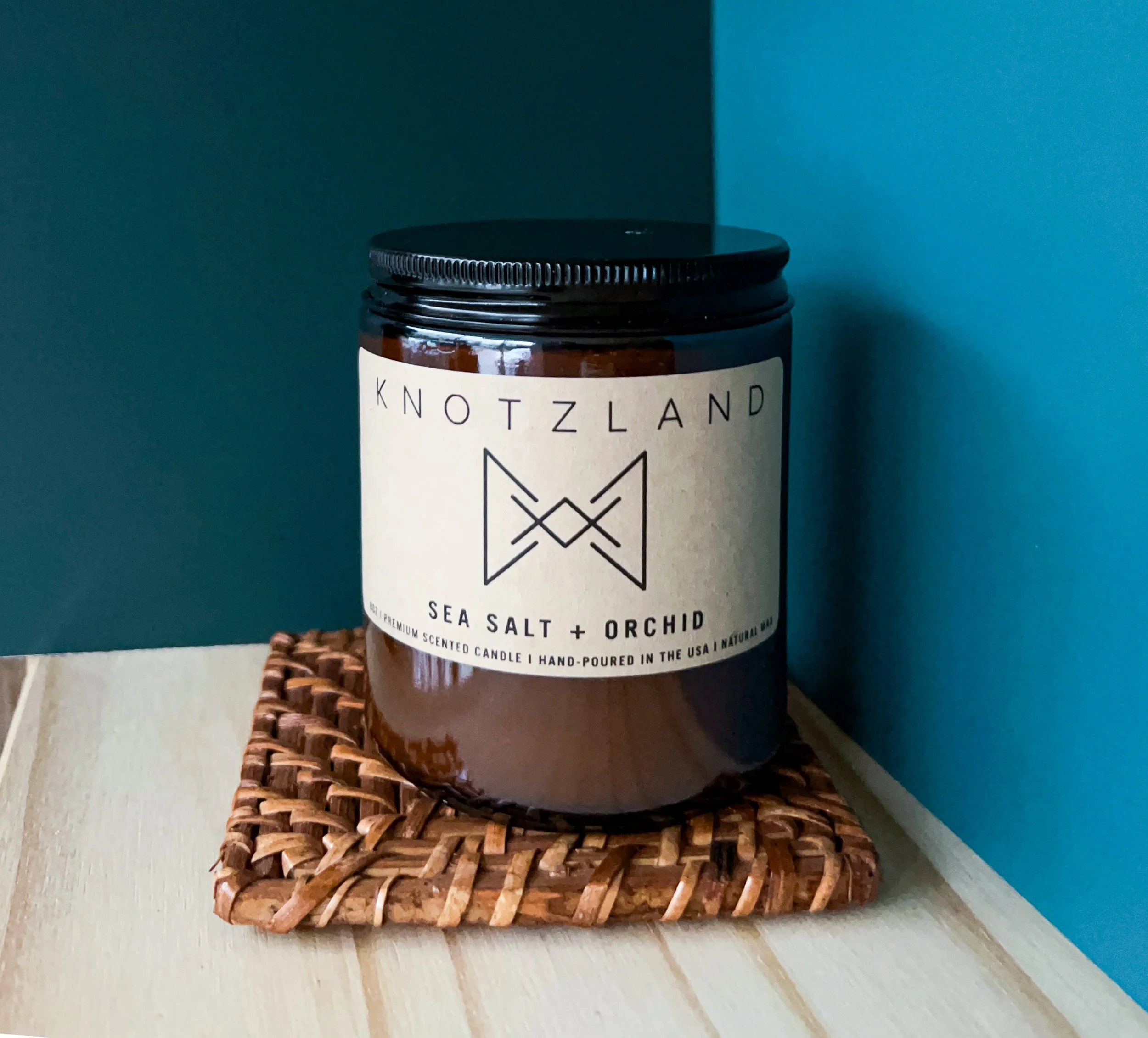 Knotzland Sea Salt + Orchid Candle