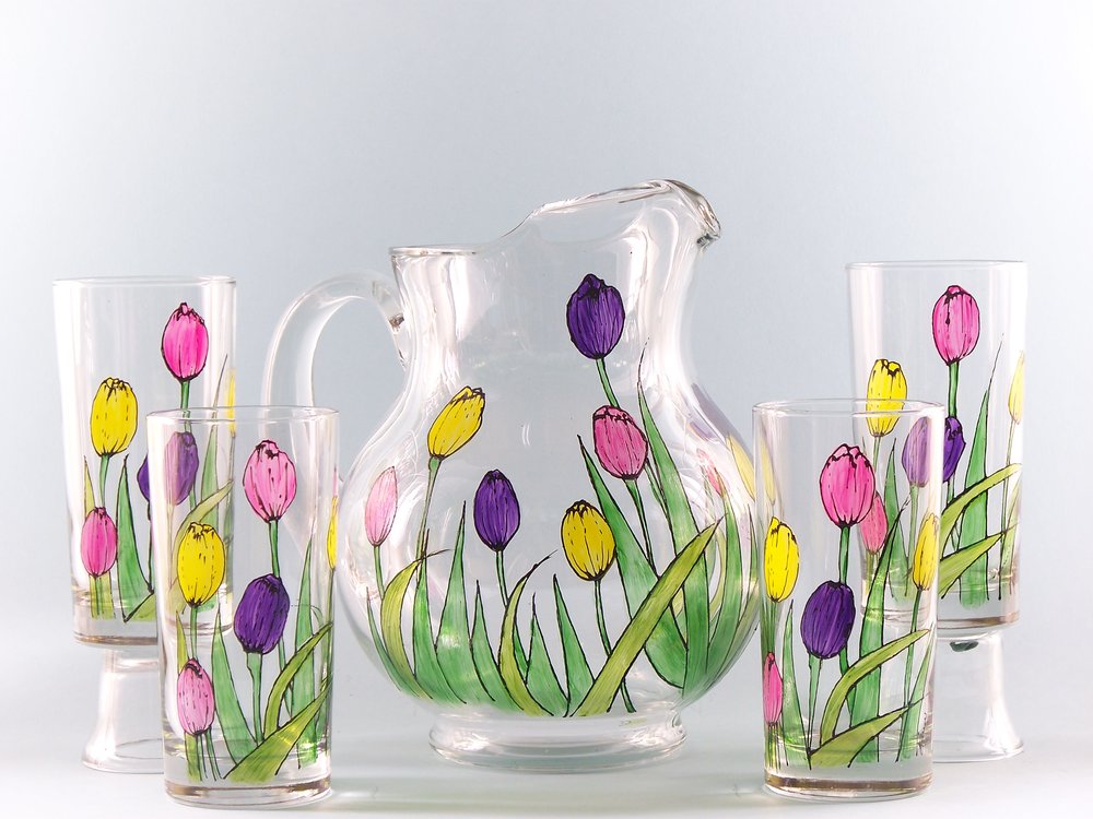 Hand Painted Tulip Pitcher And Glasses Beverage Set