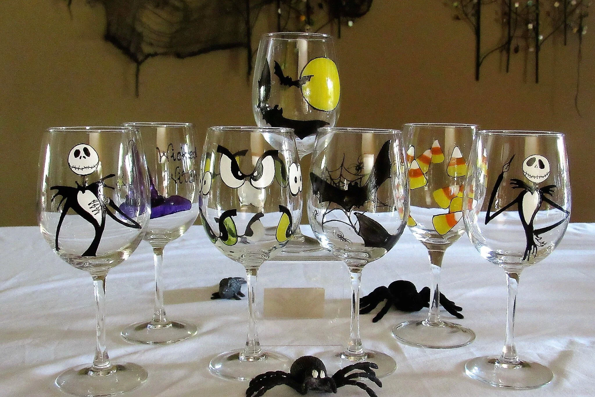 halloween_wine_glasses
