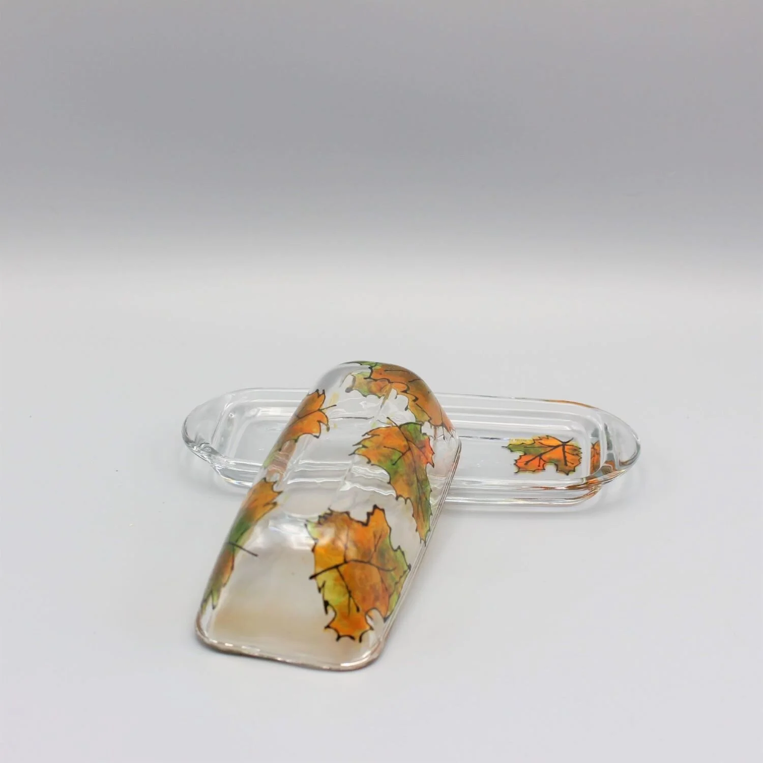 maple_leaf_butter_dish