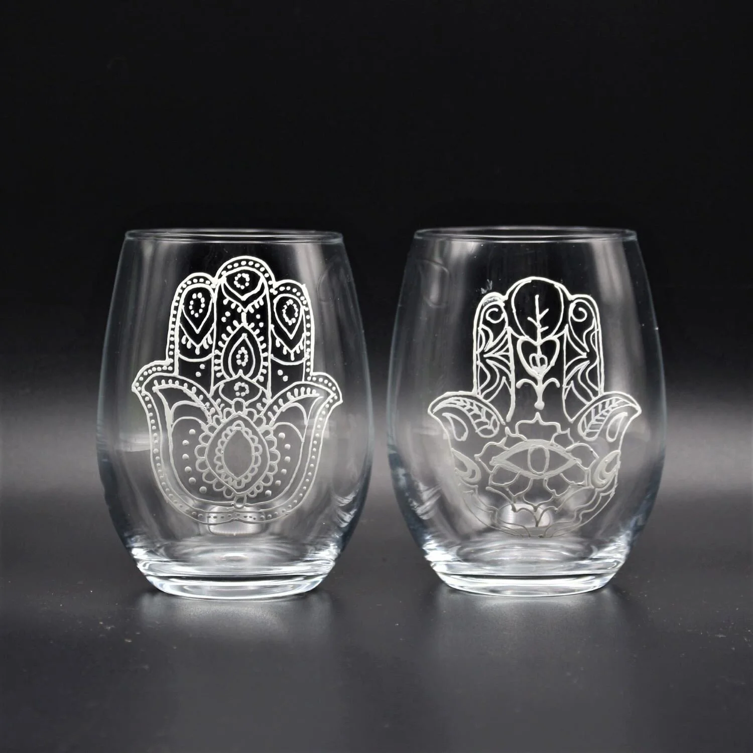 mandala_hand_stemless_wine_glasses