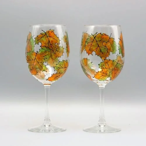 maple_leaves_wine_glasses