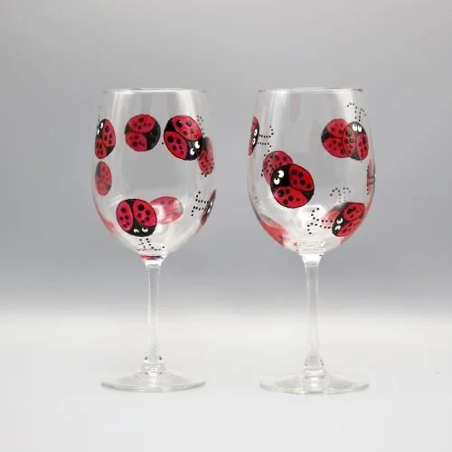 ladybug_wine_glasses