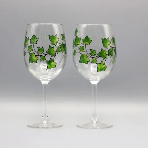 ivy_wine_glasses
