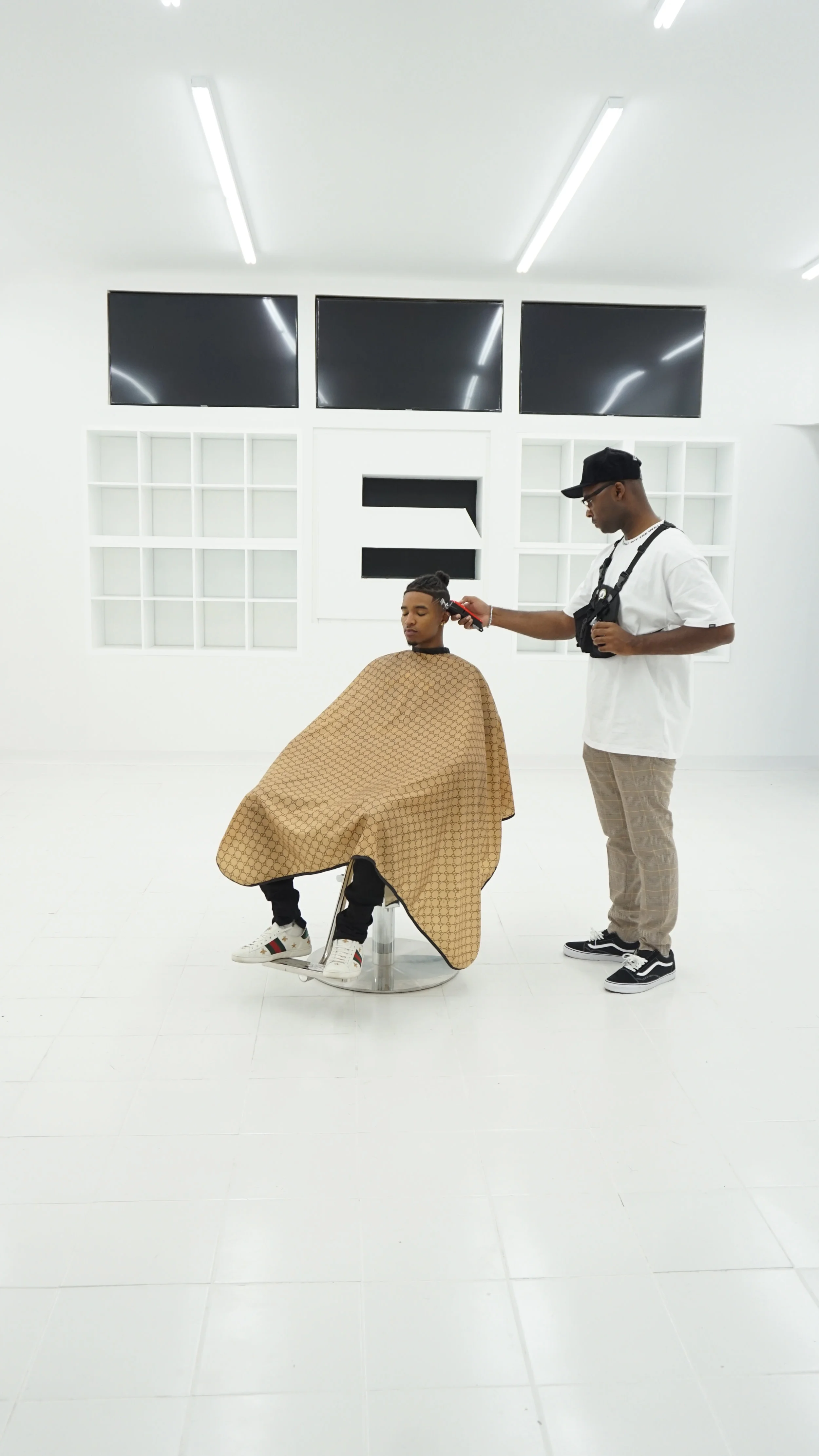 57FFB5E5-B029-4FFD-BCD5-29C36D4203A0