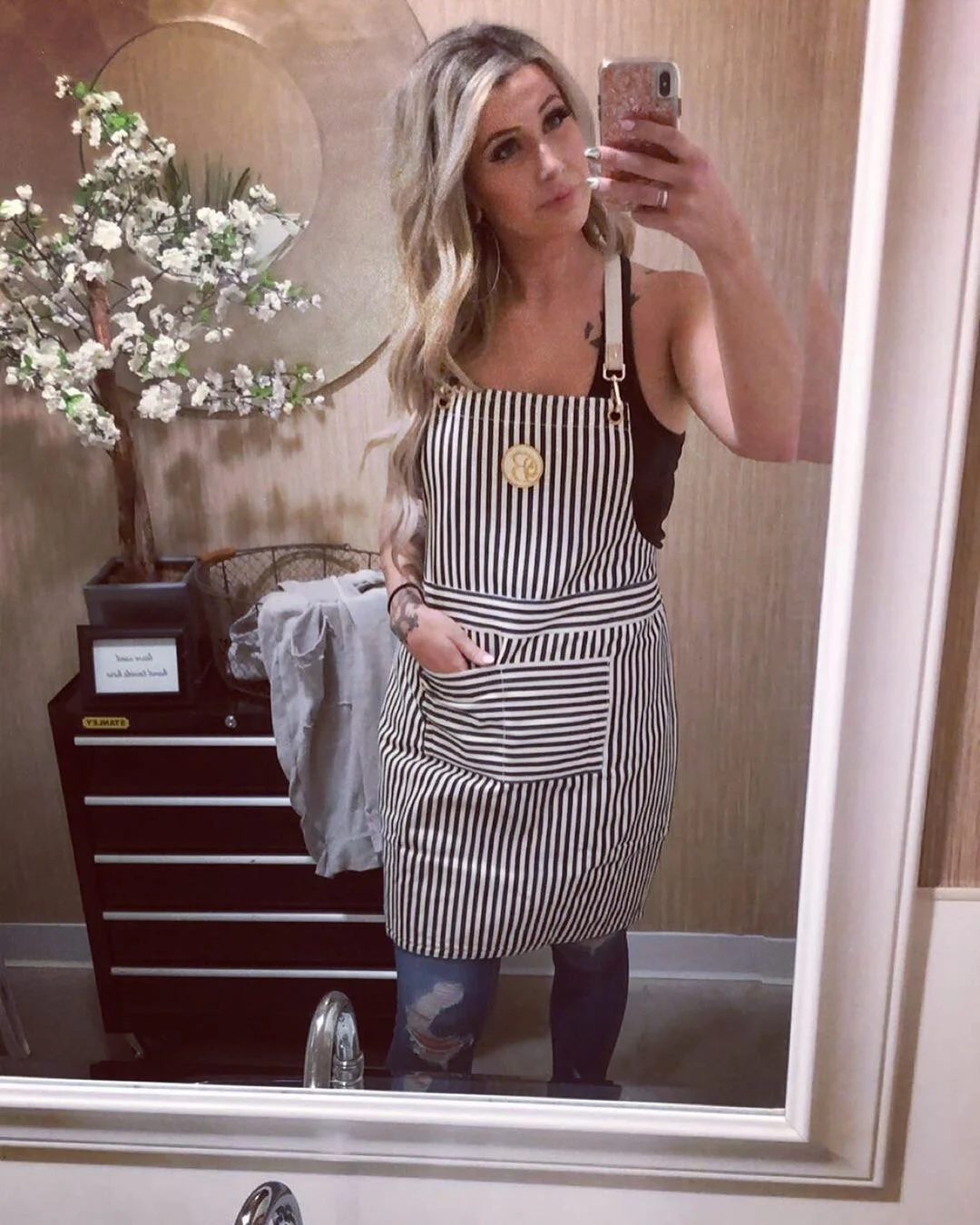 9BEA4F74-3DB7-4EC0-91A8-FC4350DF5F8D