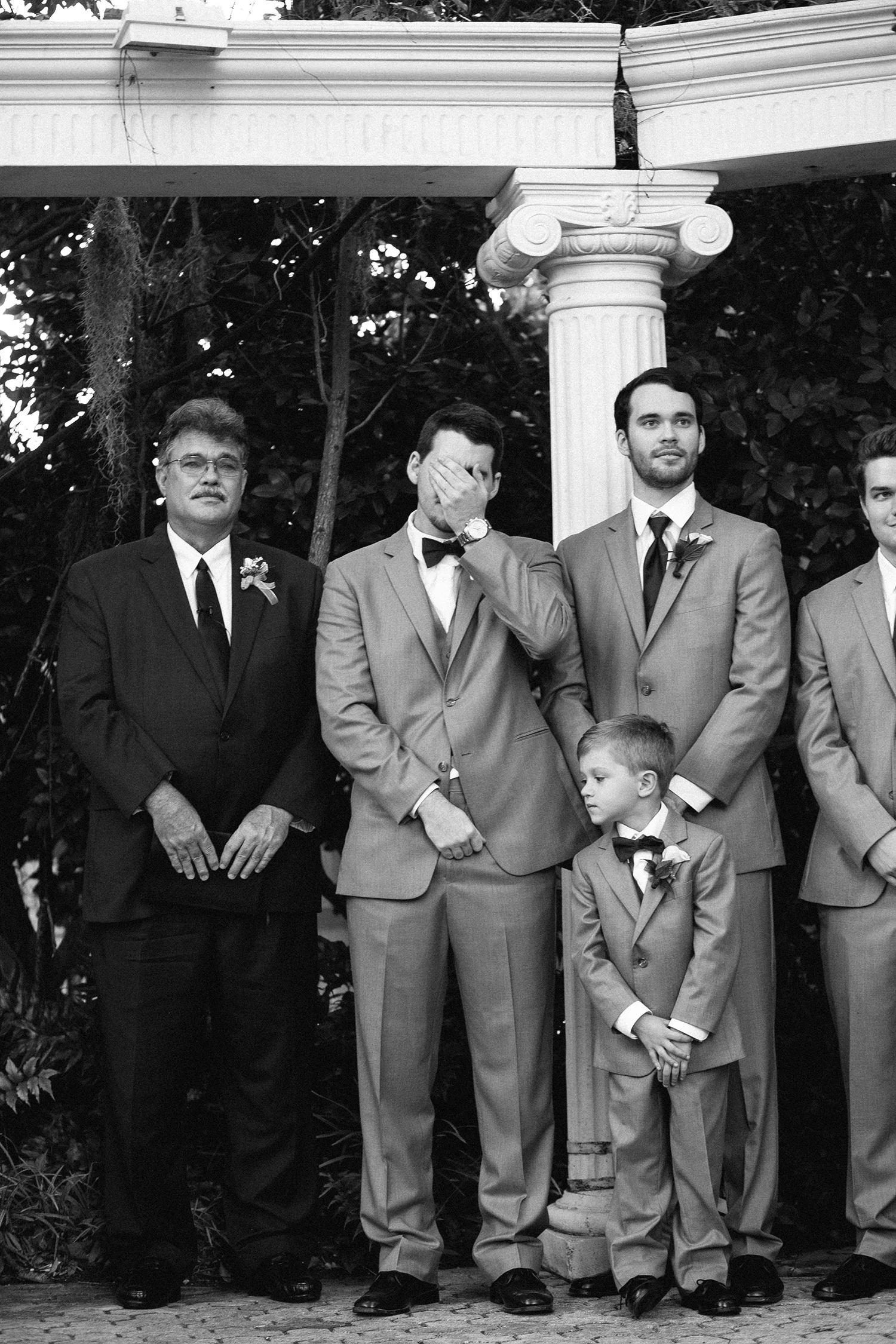 Covington-Wedding-Photographer-34.jpg