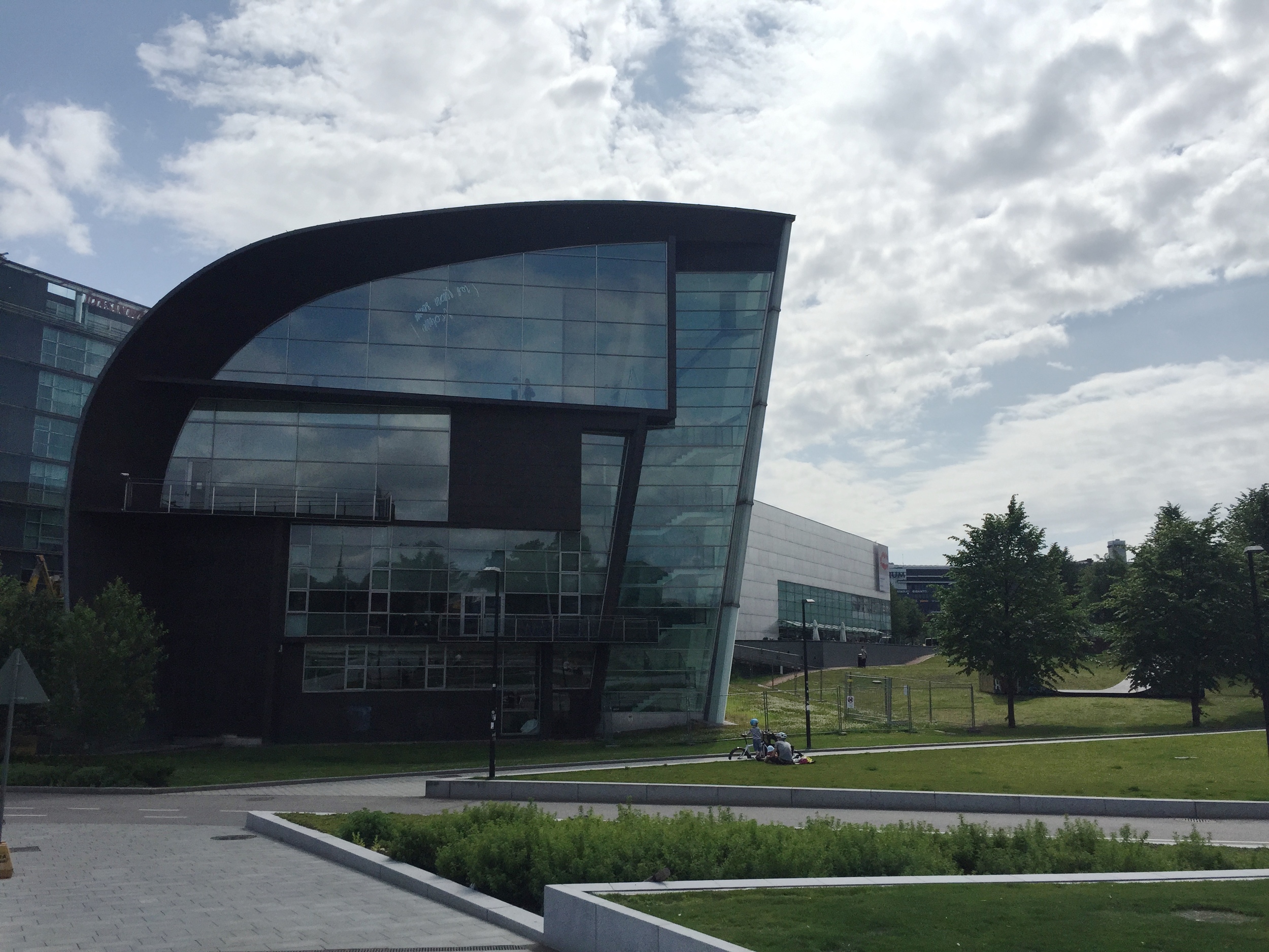 Kiasma by Holl / 14 July 2015