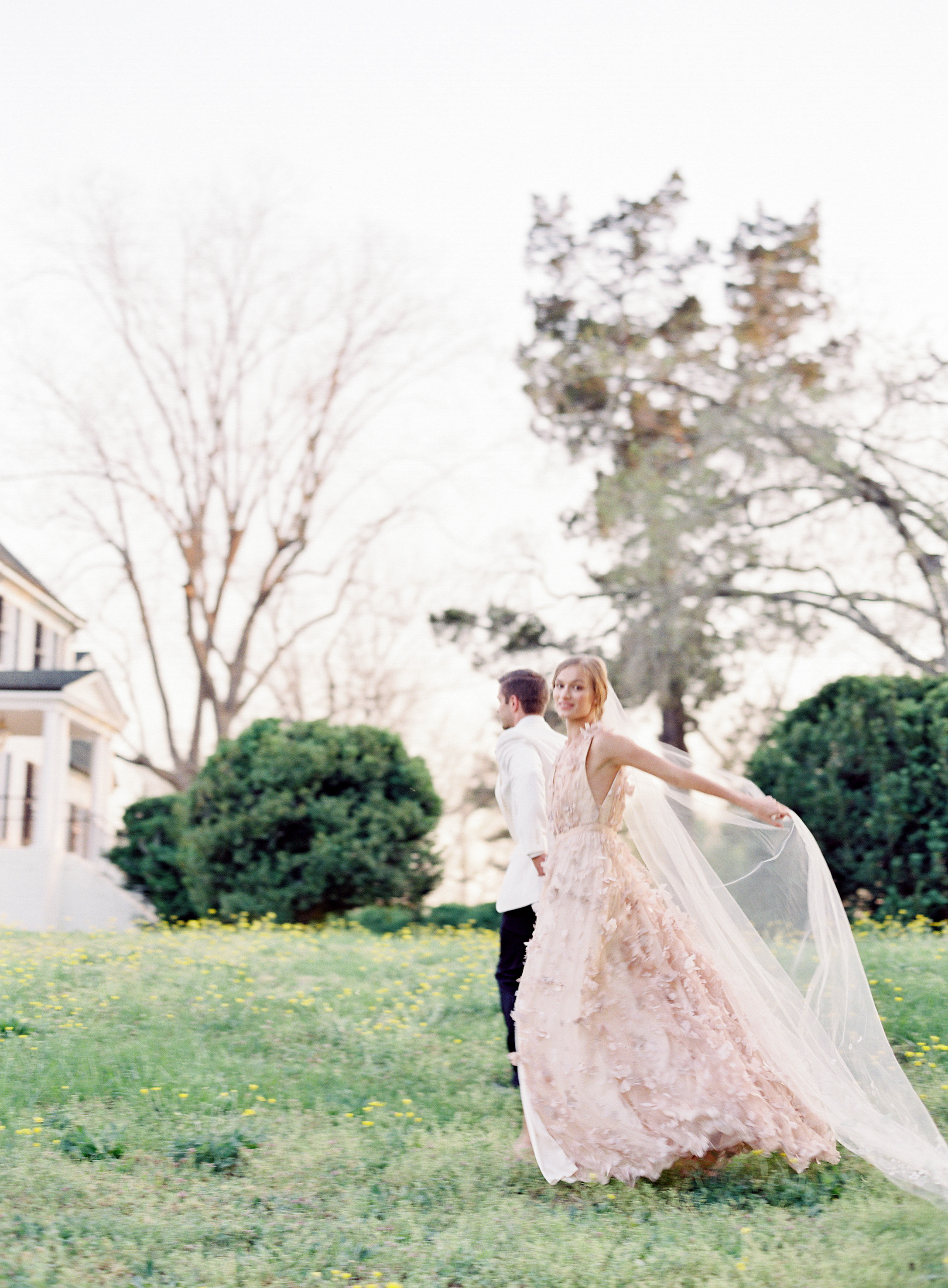 Virginia blush spring wedding at North Point Plantation with Rachel May Photography and East Made Event Company featured on OnceWed-0445.jpg