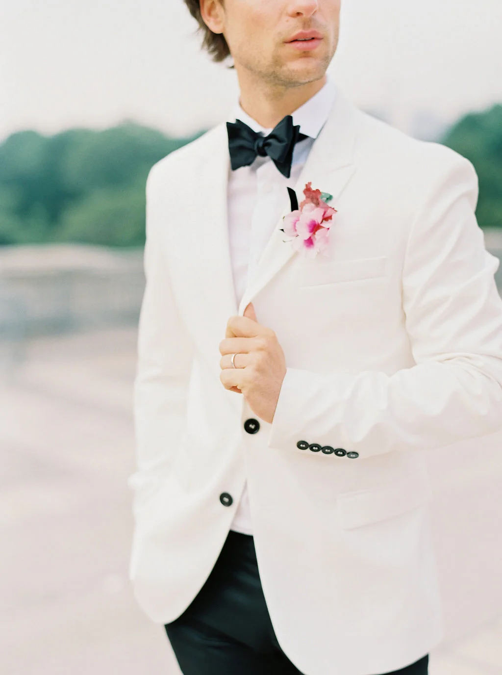 Trocadero Paris Elopement with pink Marchesa gown by East Made Event Company and Sophie Kaye Photography(81of121).jpg