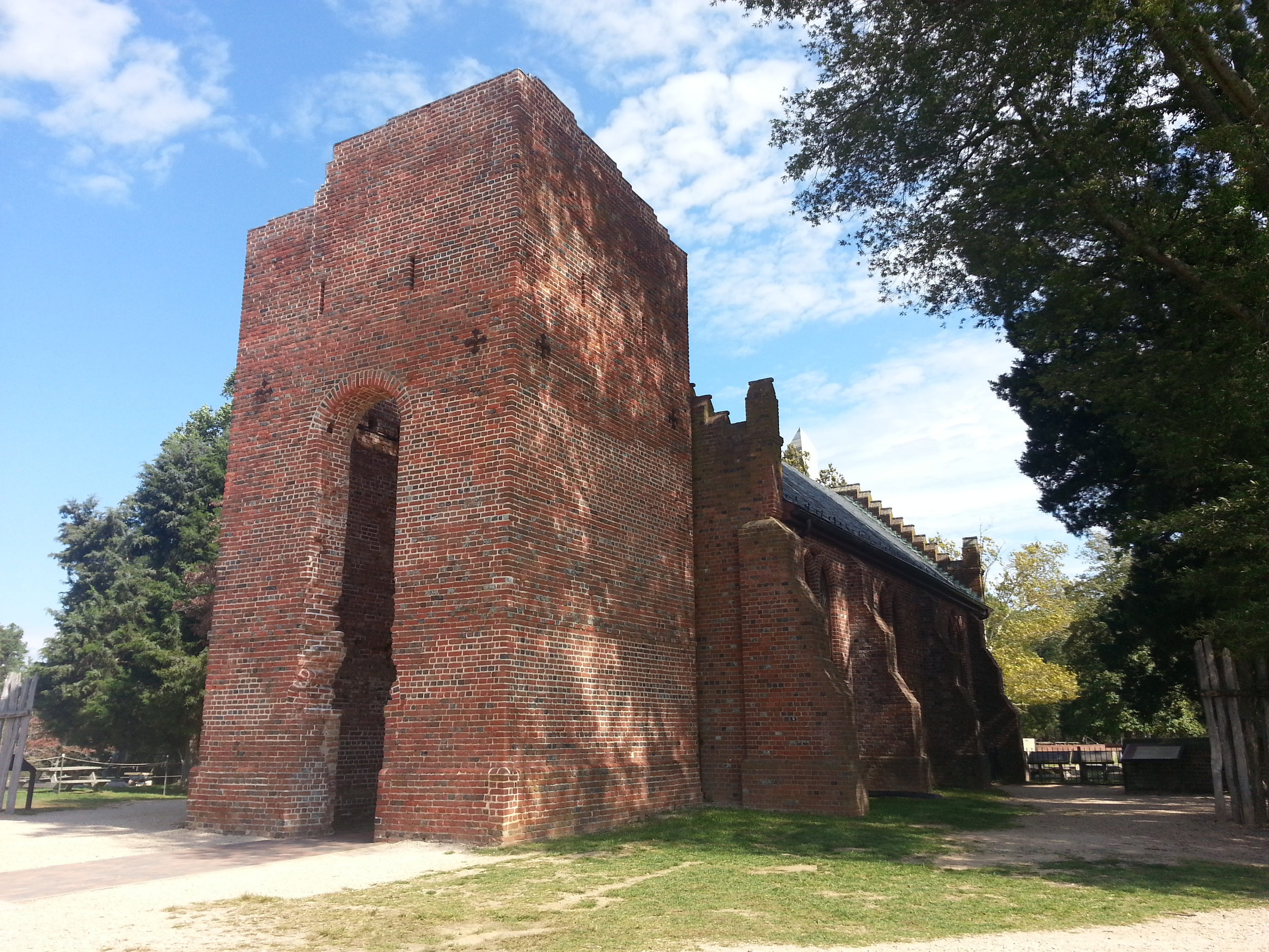 The tower part of this church is orginal from the 1600s! It was rebuilt later in the century because the early churches got burned down or rebuilt, but this is a bonafide 17th century structure standing here for us to enjoy today. Wow!