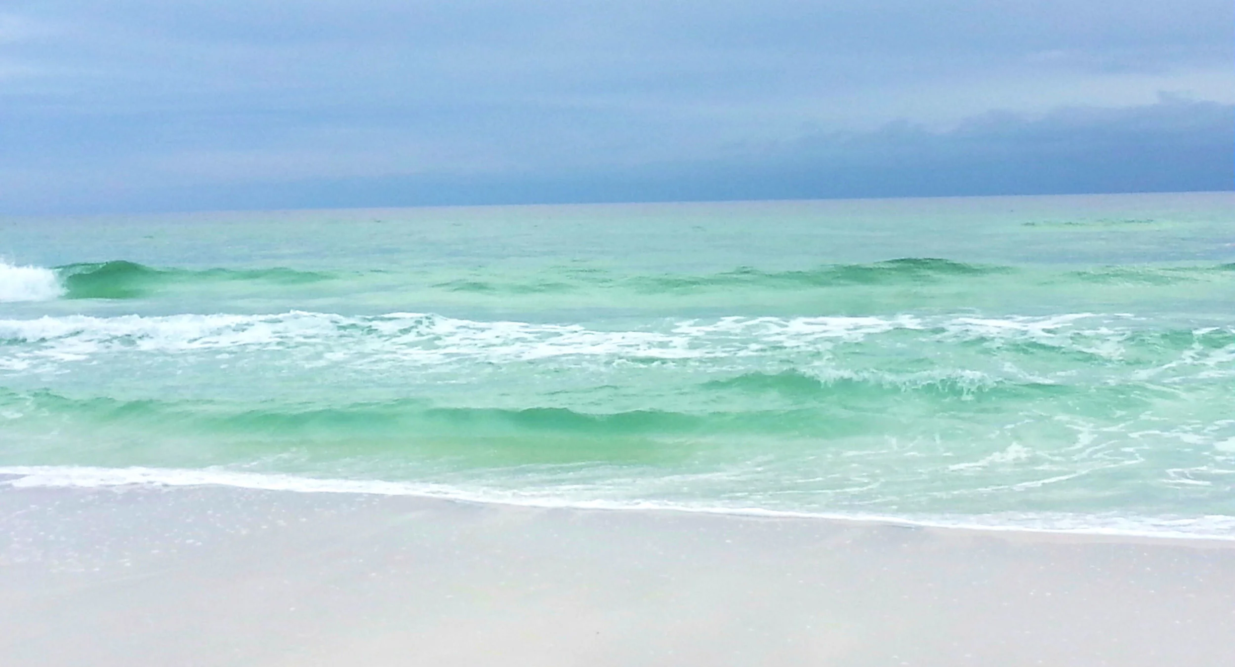 I adore the colors of these waters!