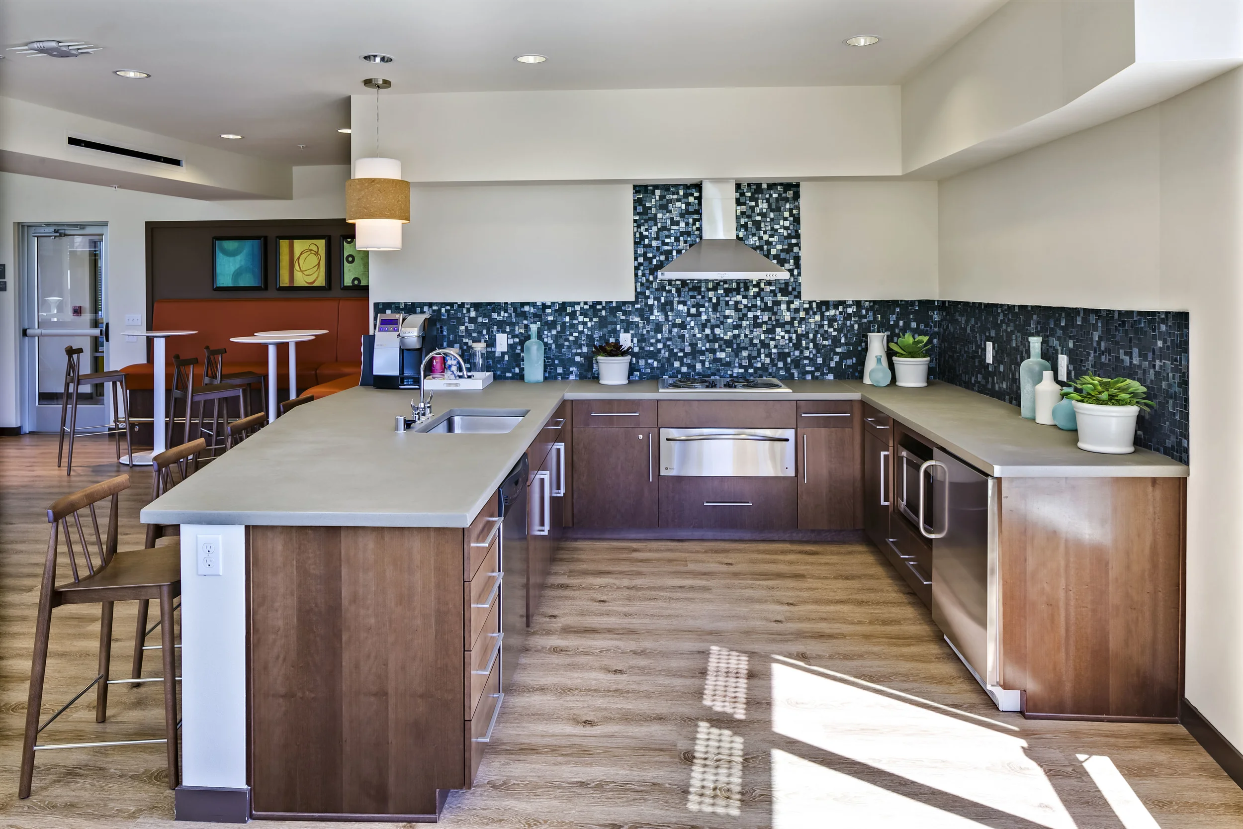 amenity_kitchen.jpg