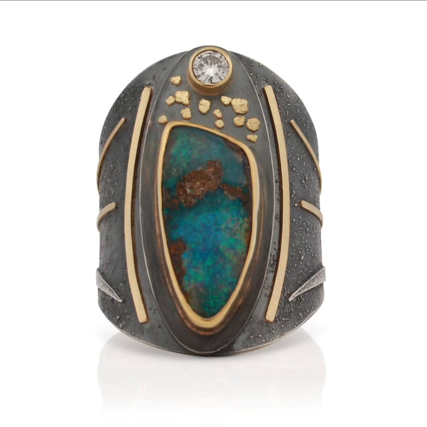 Next stop Kings Mountain Art Fair! Boulder opal, diamond, 18k gold and oxidized sterling silver. 

#kingsmountainartfair #boulderopal #mixedmetaljewelry #goldandsilver #boulderopalring
