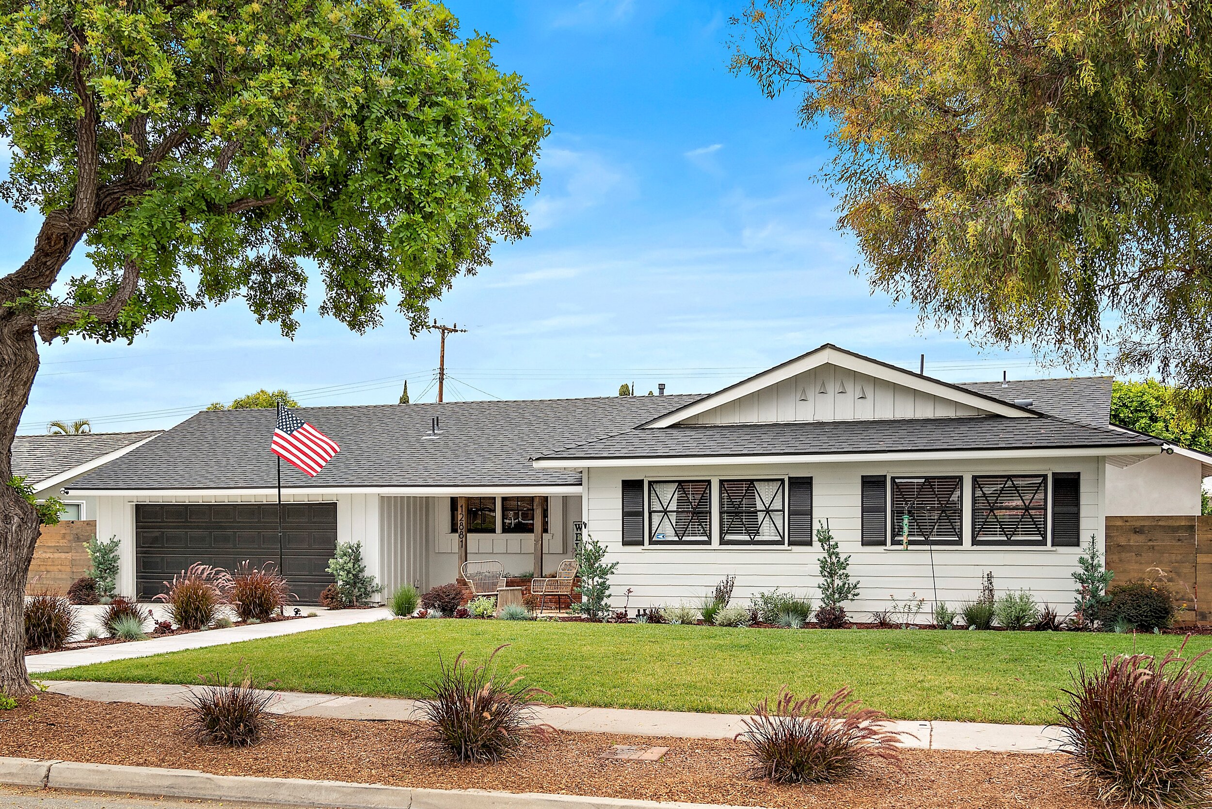 12881 Brittany Woods Dr, North Tustin