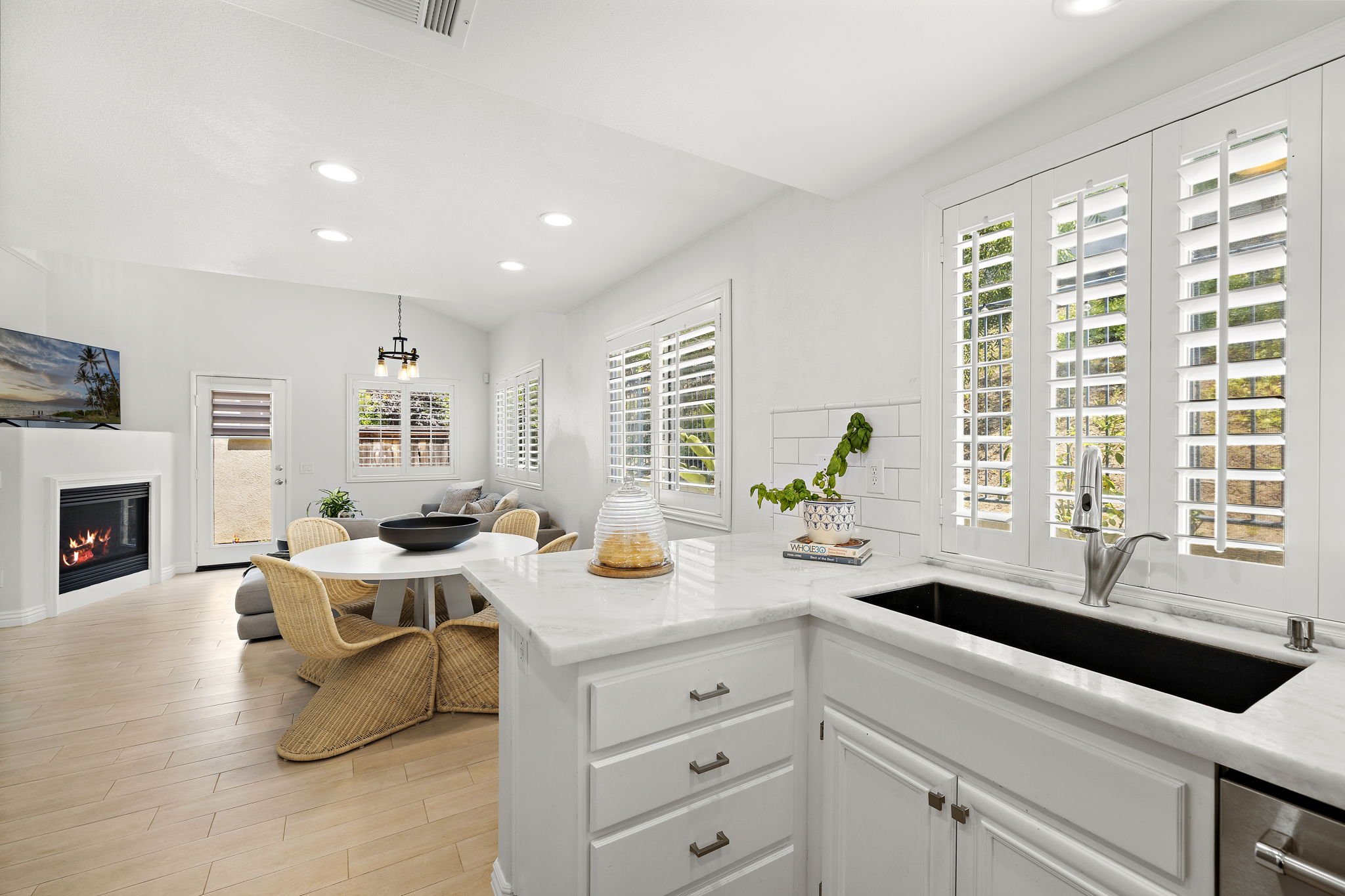 18-web-or-mls-134 Bloomfield 18.jpg