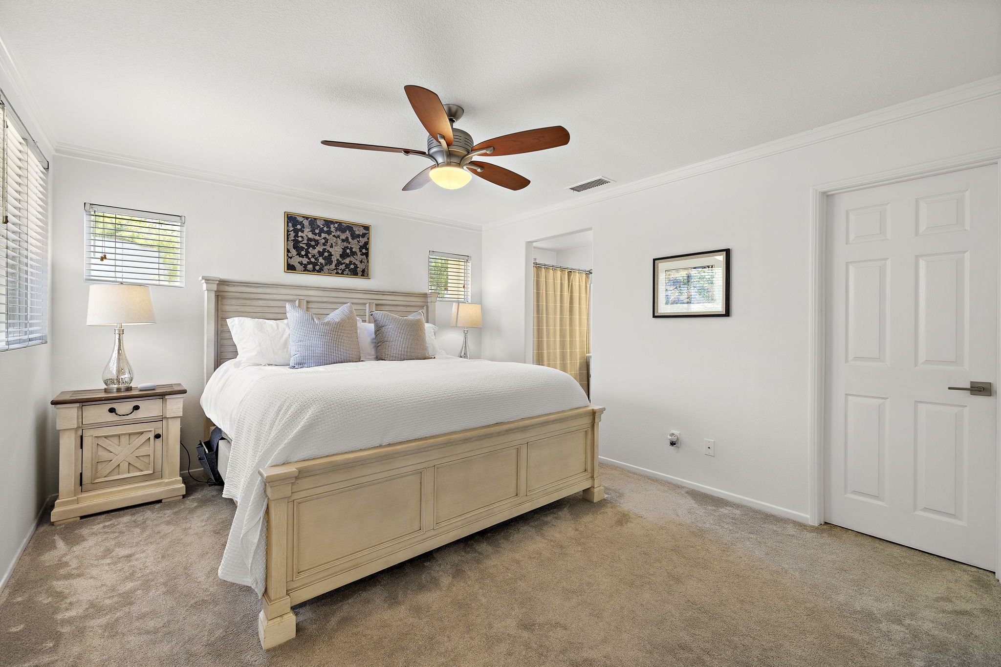 30-web-or-mls-134 Bloomfield 30.jpg