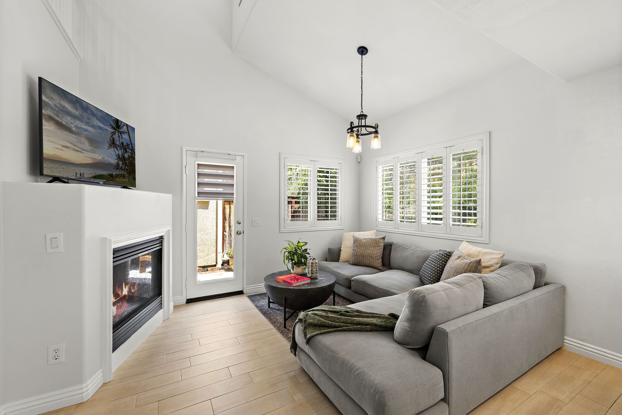 9-web-or-mls-134 Bloomfield 9.jpg