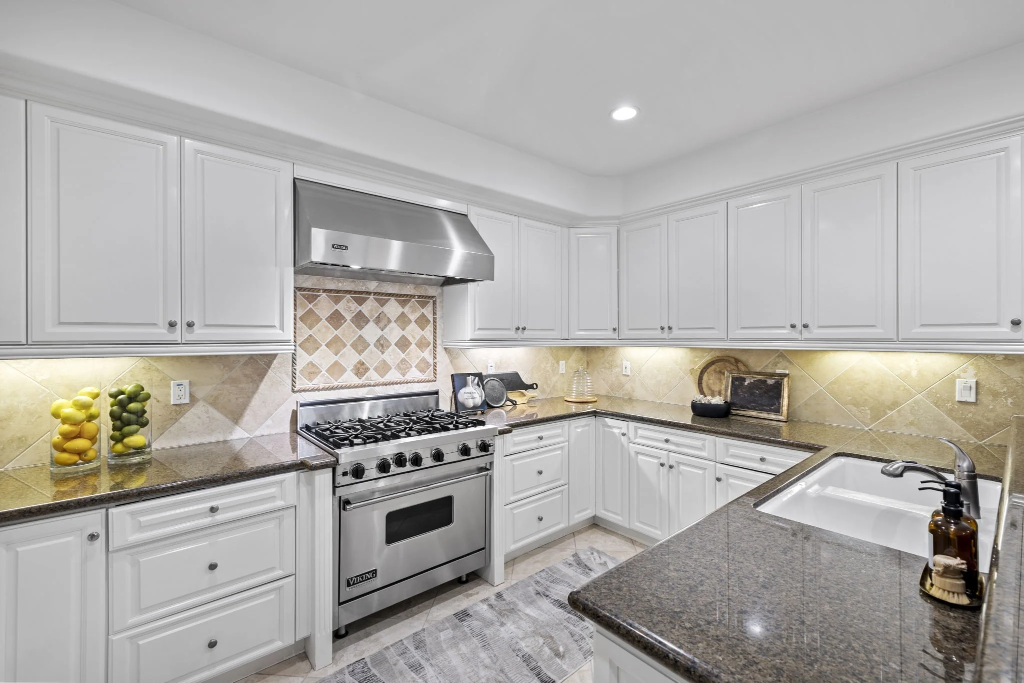 27-web-or-mls-3307 Clay (27).JPG