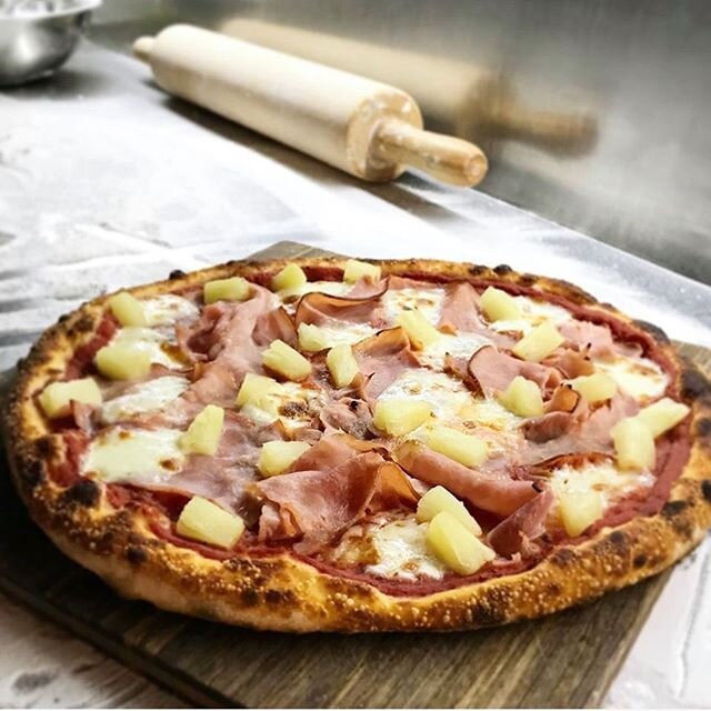 Hi All,

We are open from 5.30pm for takeaway tonight.

Our question is - would you rather pineapple or za'atar?? Or both?? Get your pizza through:

UberEats or Deliveroo.

Order and pay through our website and pick up.

Or call to order, then pay an