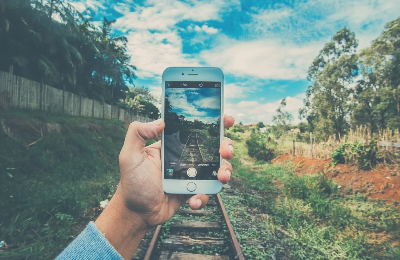The-10-Best-Apps-For-Digital-Nomads.jpeg