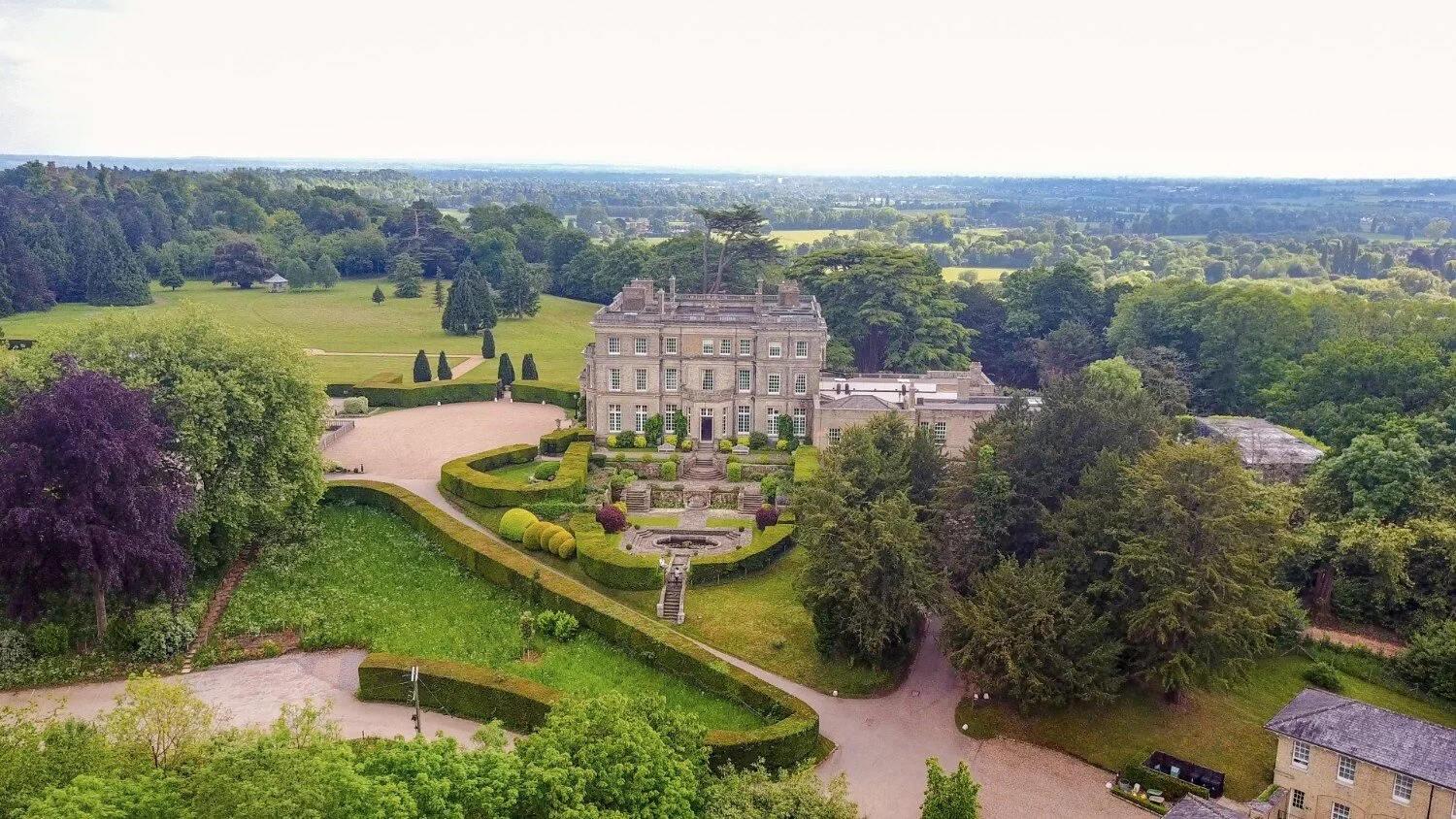 Hedsor House Luxury Wedding Venues Buckinghamshire Hedsor House Luxury Wedding Venues Buckinghamshire