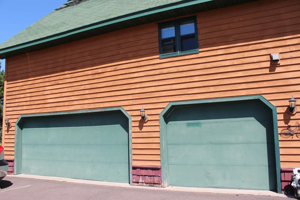 Three car garage