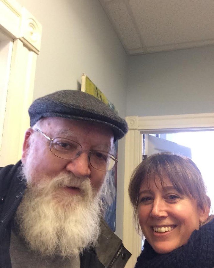So very sad to learn of Dan Dennett&rsquo;s passing. First pic is when I first interviewed him in 2015 as we embarked on the journey to bring the interviews in &ldquo;Caught in the Pulpit&rdquo; (his book written with Linda La Scola) to the stage. Se