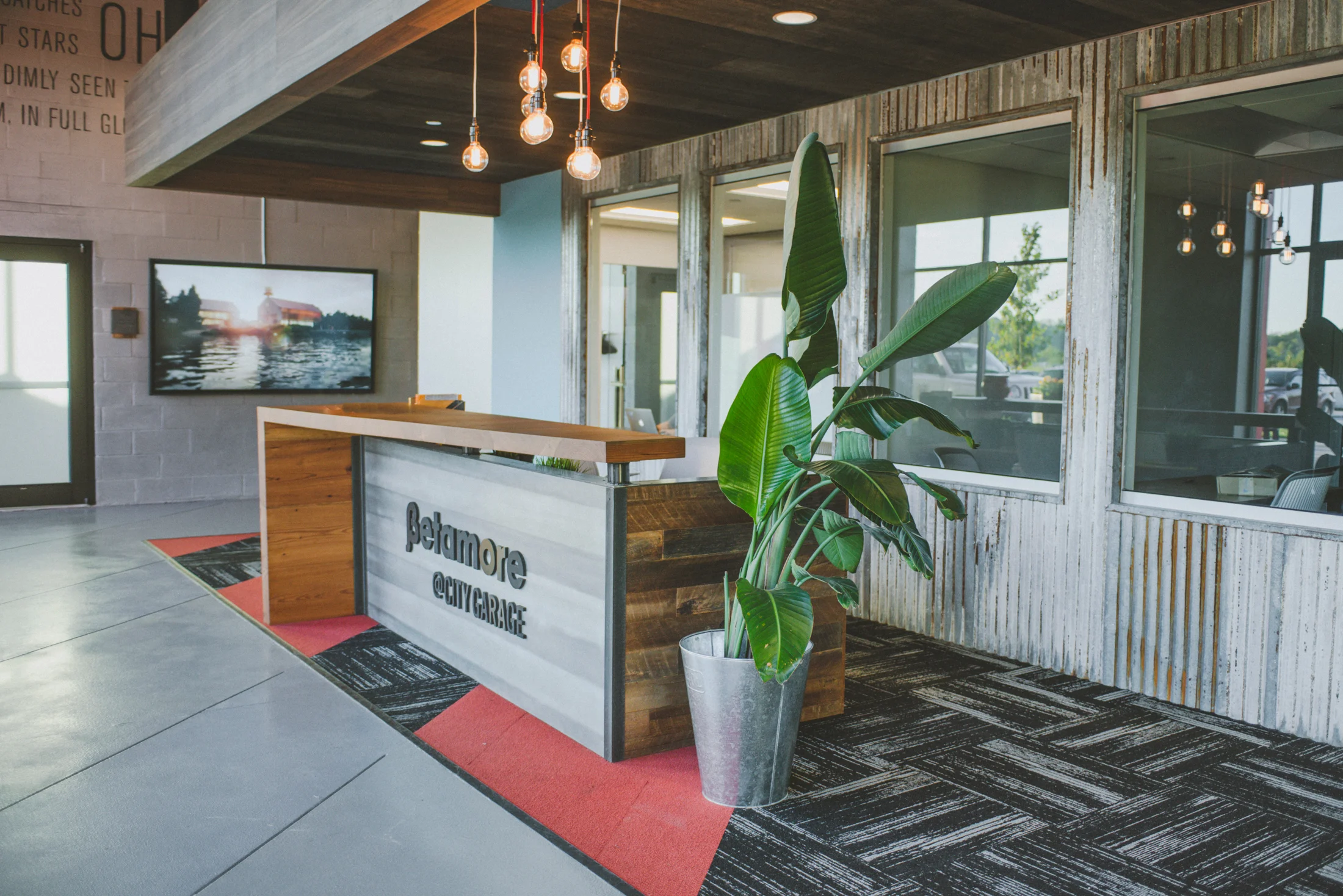 BetamoreReceptionDesk.jpg