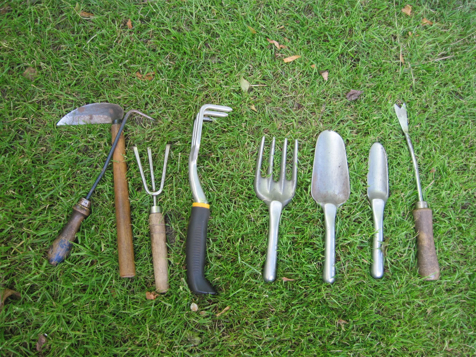 Weeding tool aresenal