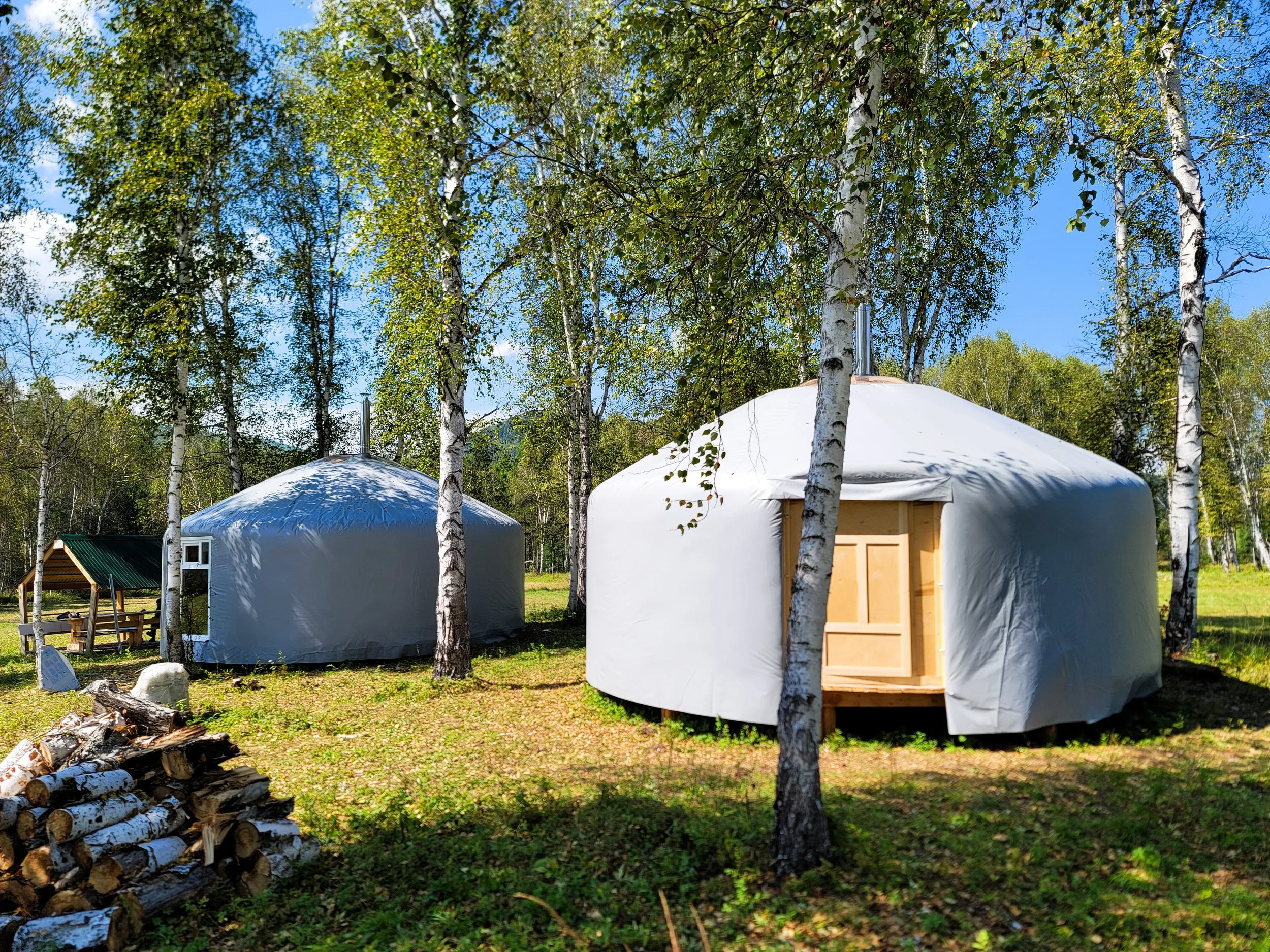 Глэмпинг Каркасные юрты.jpg