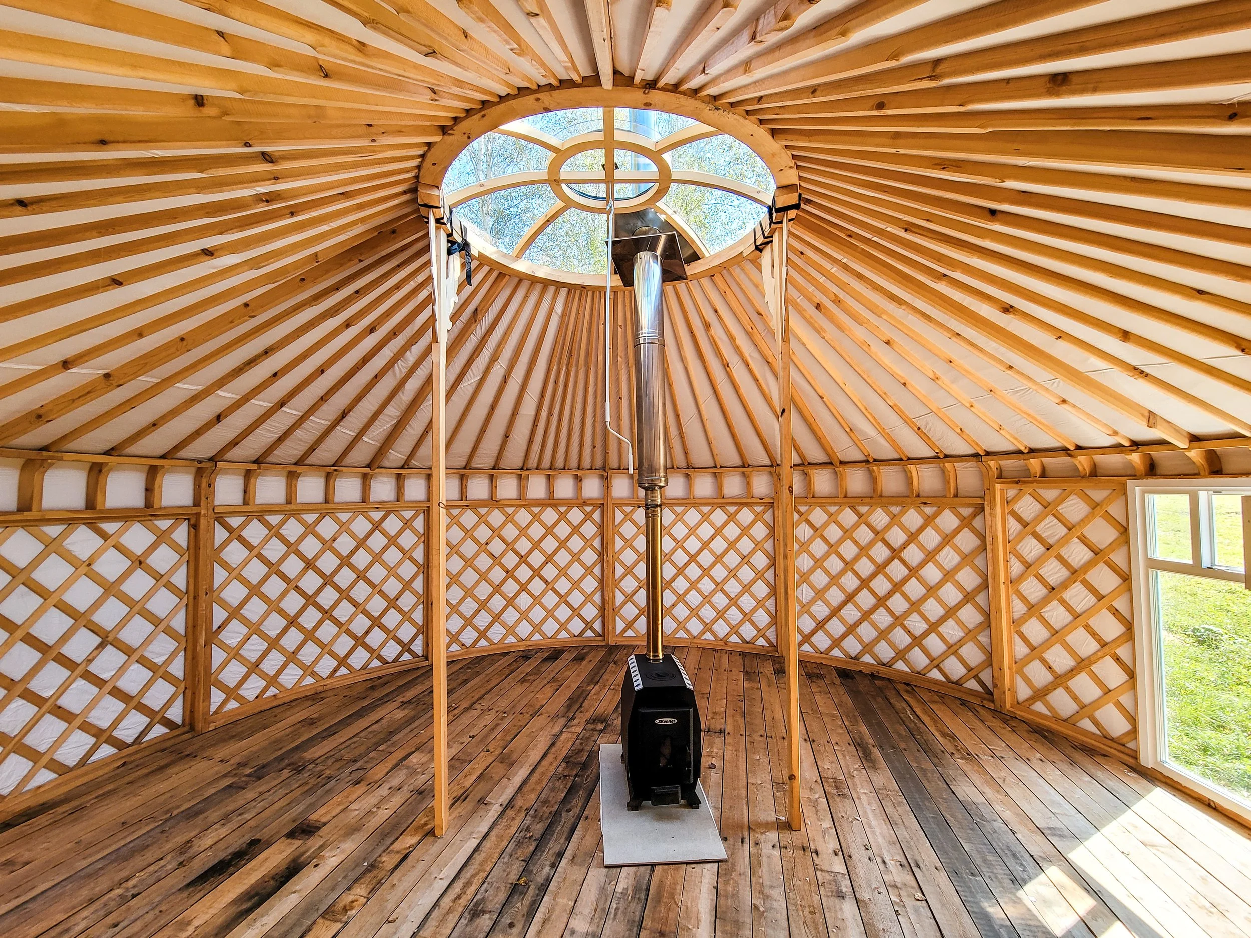 Интерьер Каркасной юрты.jpg