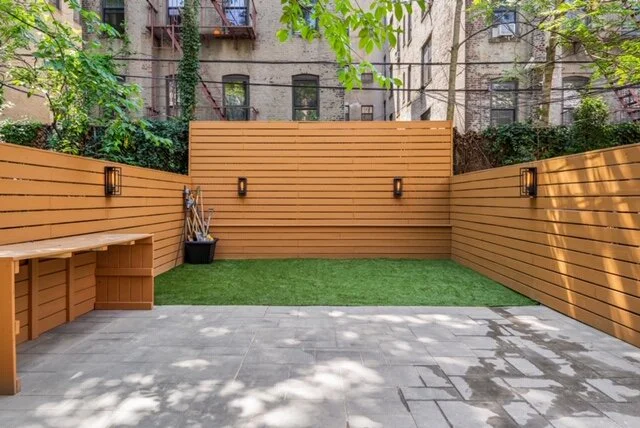 190729_72_conselyea_parlor_bk_0128_high res.JPG