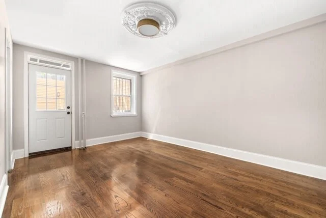 190730_72_conselyea_parlor_bk_0138_high res.JPG