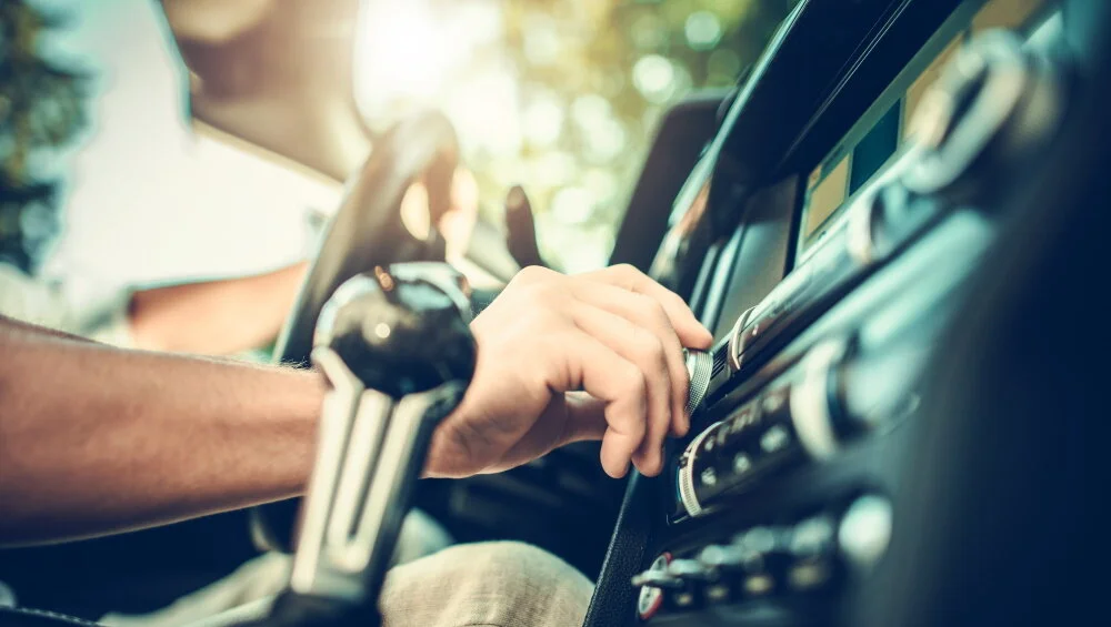 The Benefits of SiriusXM Satellite Radio in Your Car