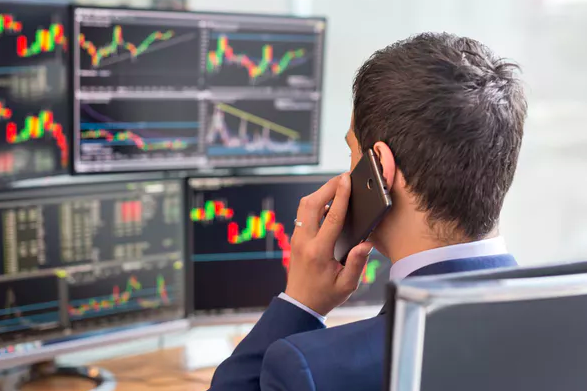 A specialist you can turn to for help divining the mysterious forces at work in financial markets. Matej Kastelic/Shutterstock.com