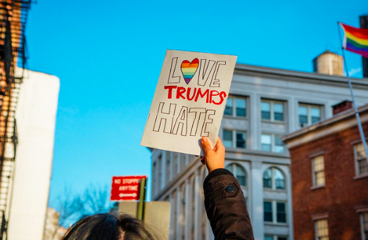 Protesting the Trump administration’s anti-LGBTQ+ policies. mathiaswasik. CC BY-SA 2.0