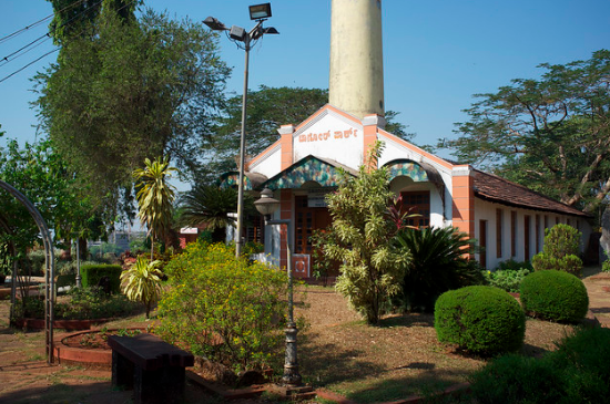 Manguluru, where Indian and German activists are working to provide menstrual products. Aleksandr Zykov. CC BY-SA 2.0