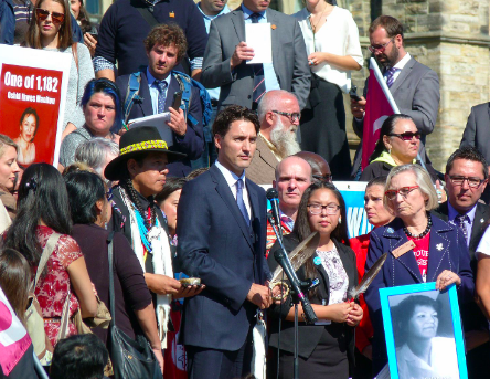 Justin Trudeau giving a speech on missing and murdered Indigenous women in 2016. Delusion23 via Wikimedia Commons. CC BY-SA 4.0
