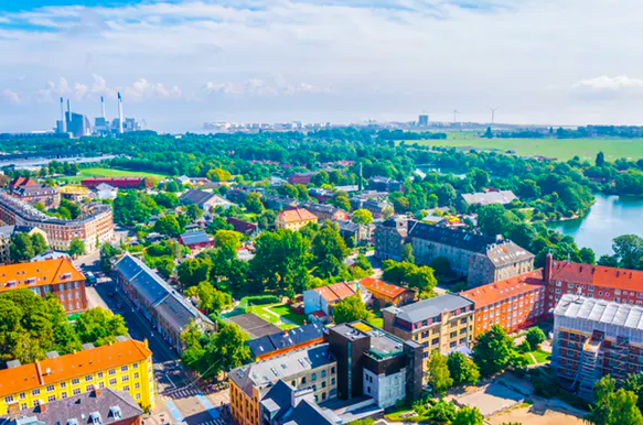 Low-density living. Shutterstock.