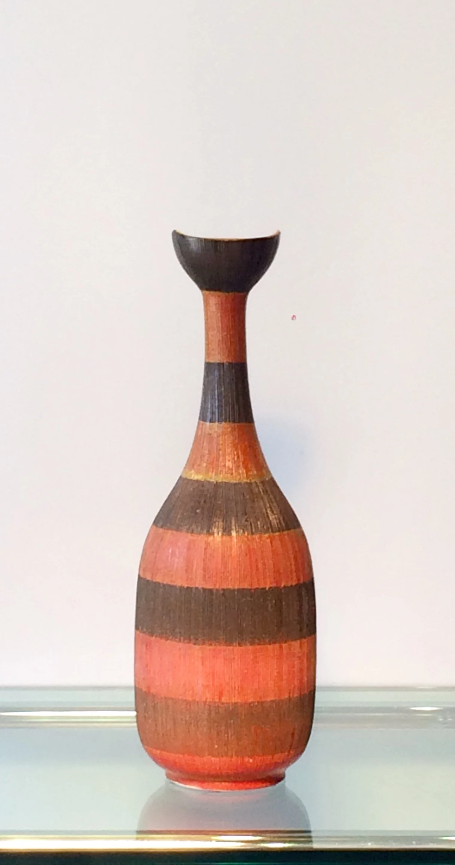 Italian pottery vase