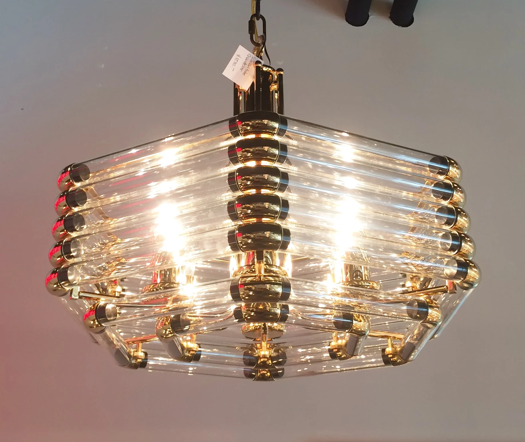 chandelier27.jpg
