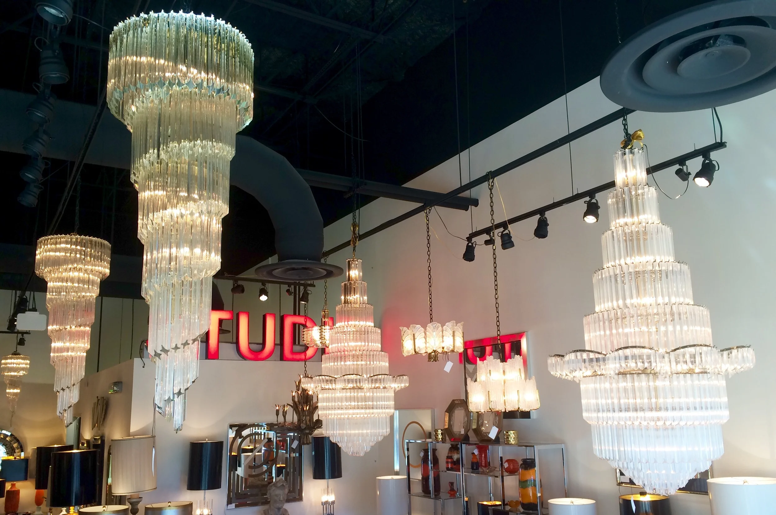 showroom3.jpg
