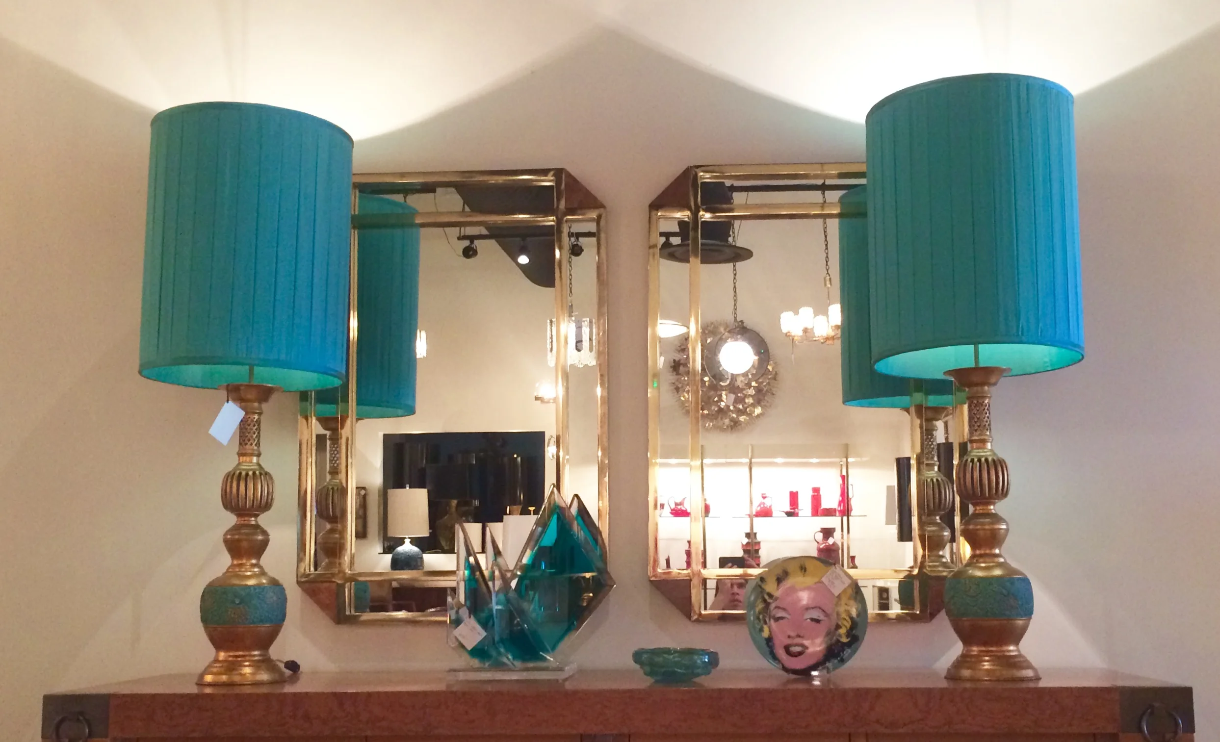 showroom4.jpg