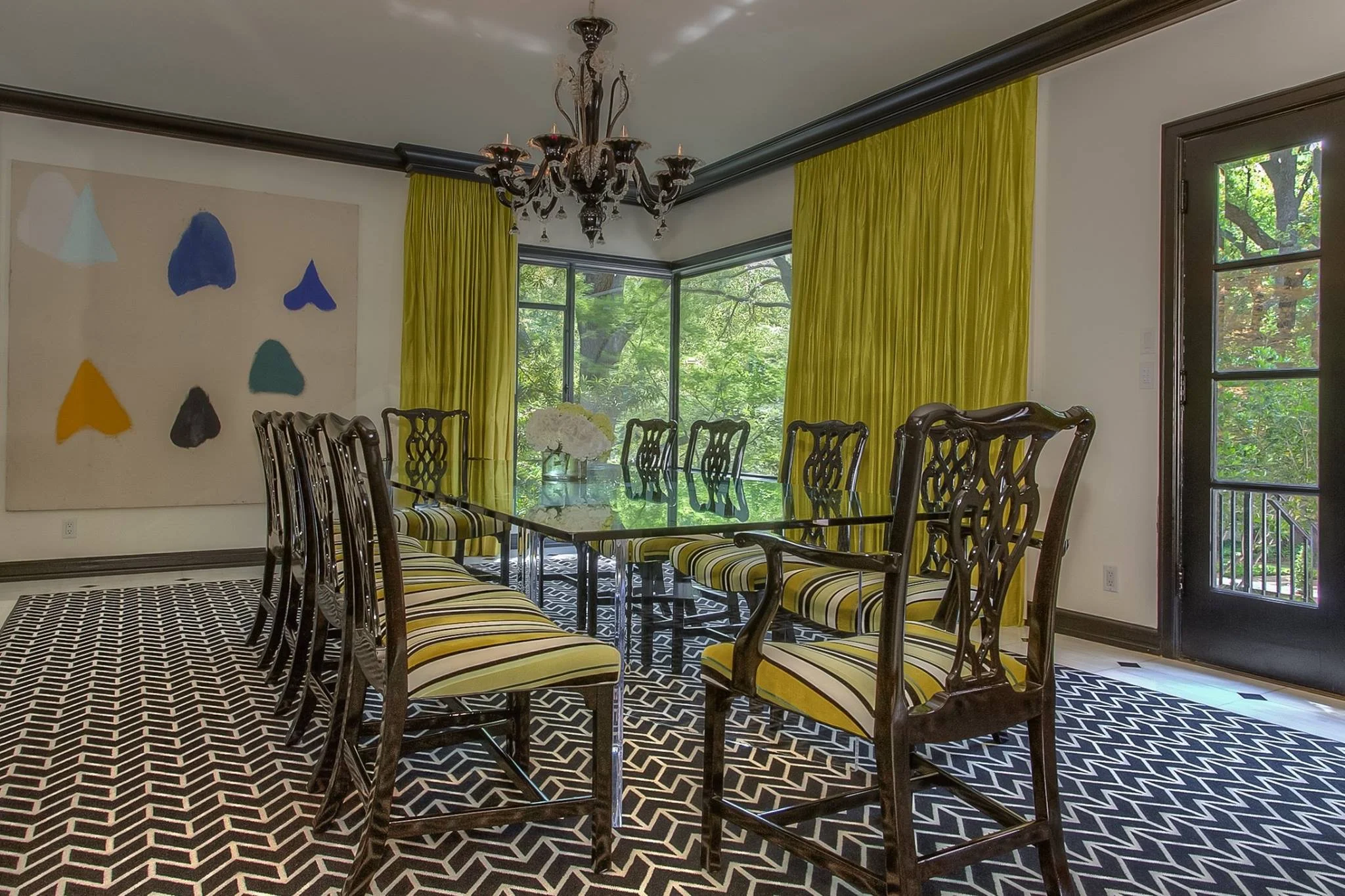 DECORATION SERVICES