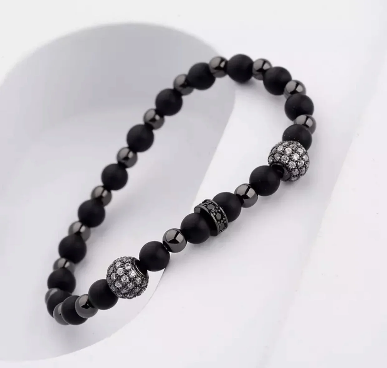 9E2A9D13-14D5-4E6C-BACC-5B8884BA3169