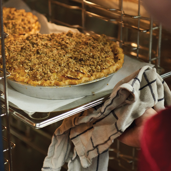 APC_BakingClass_GN_03.jpg