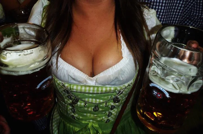 oktoberfest-2011-aka-the-aussie-invasion-14.jpg