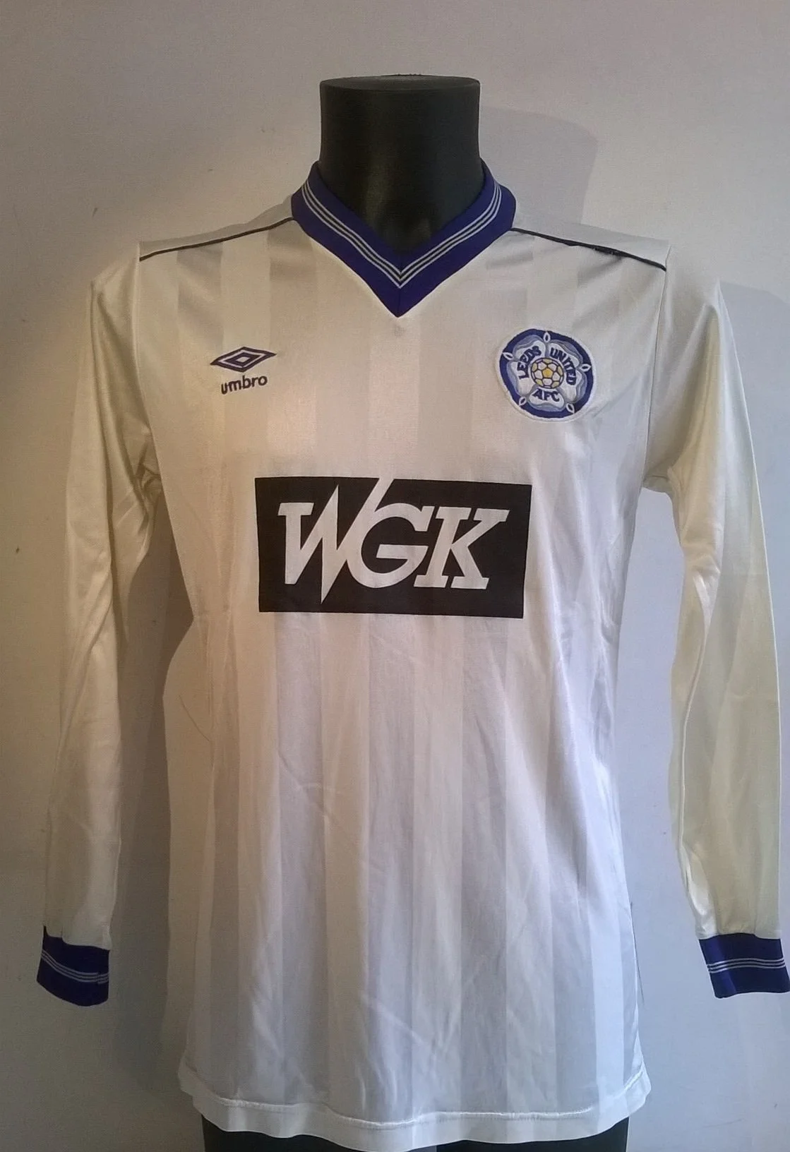 leeds united 1984 shirt