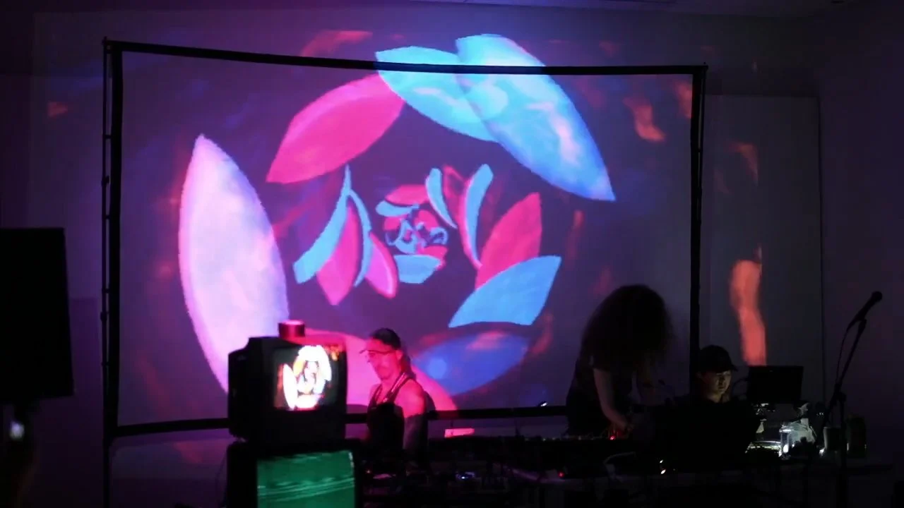 Live A/V inprovisation with Andrei Jay (audio synths), Lia Coleman (liquid visuals), and Alex Pelly (audio + video synths)